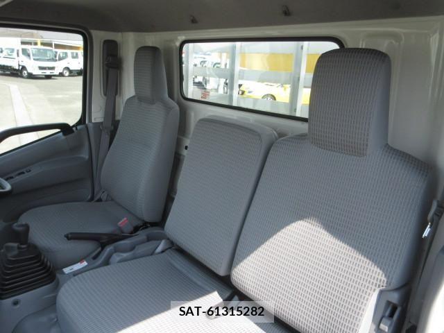 Toyota DYNA TRUCK 2017-06 7326808-19