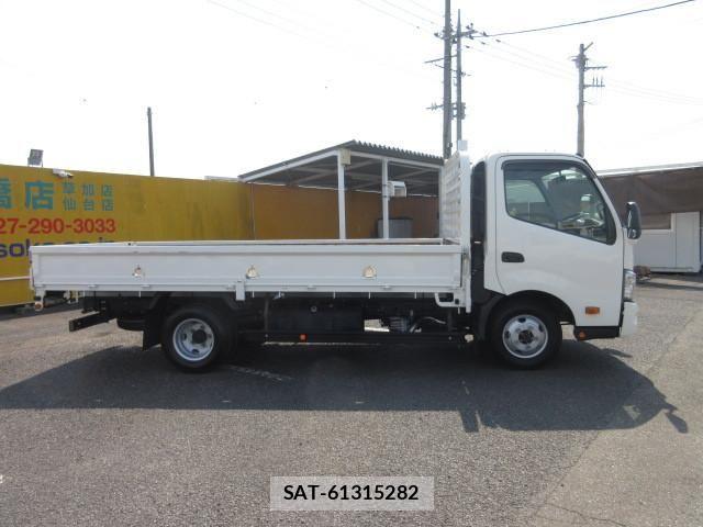 Toyota DYNA TRUCK 2017-06 7326808-5