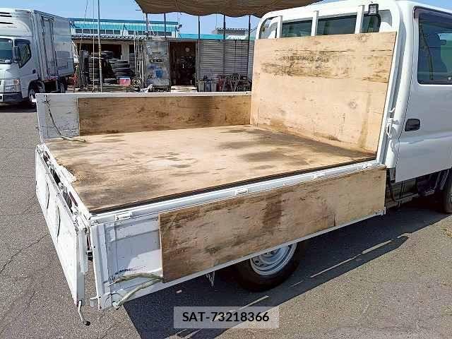 Toyota DYNA TRUCK 2018-10 7326816-11