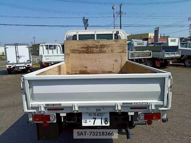 Toyota DYNA TRUCK 2018-10 7326816-5