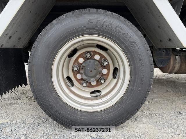 Toyota DYNA TRUCK 2018-06 7326817-14