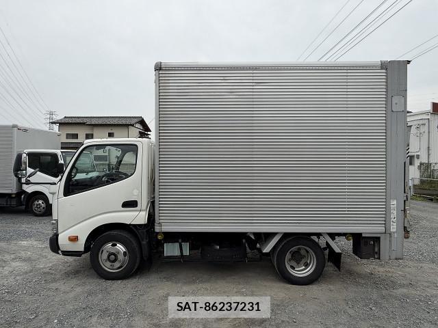 Toyota DYNA TRUCK 2018-06 7326817-2