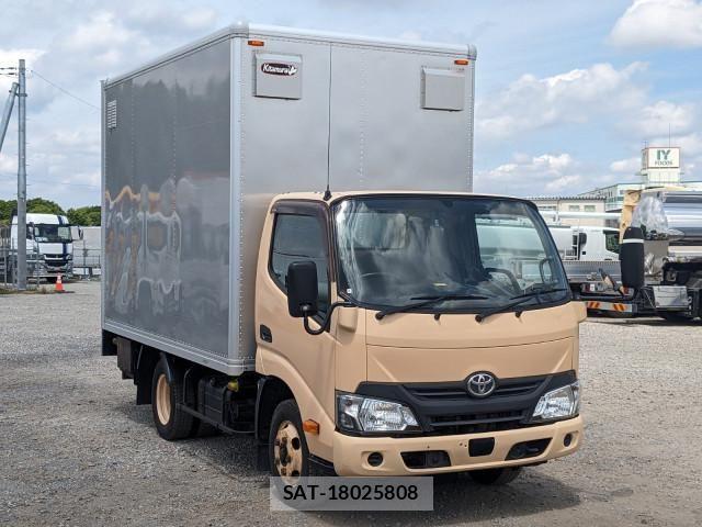 Toyota DYNA TRUCK 2019-02 7326820-1