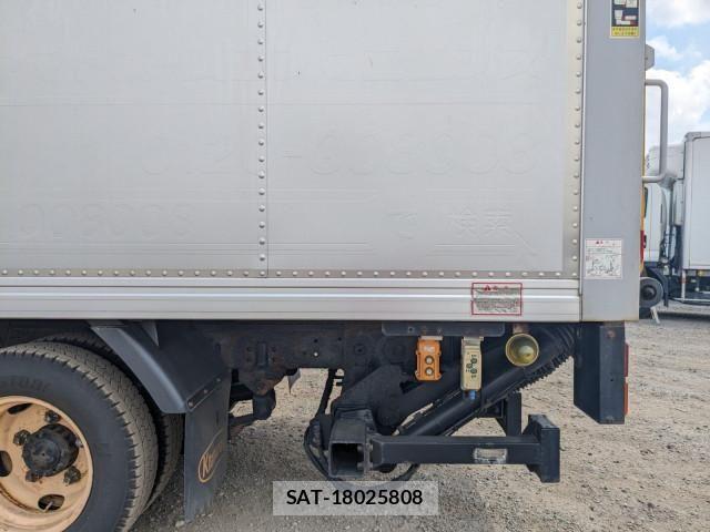 Toyota DYNA TRUCK 2019-02 7326820-20