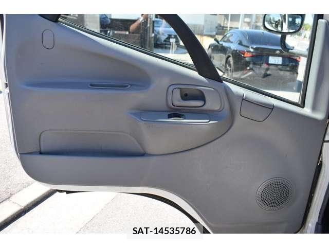 Toyota DYNA TRUCK 2018-02 7326821-10