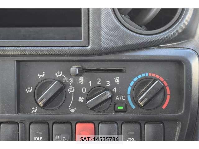 Toyota DYNA TRUCK 2018-02 7326821-19