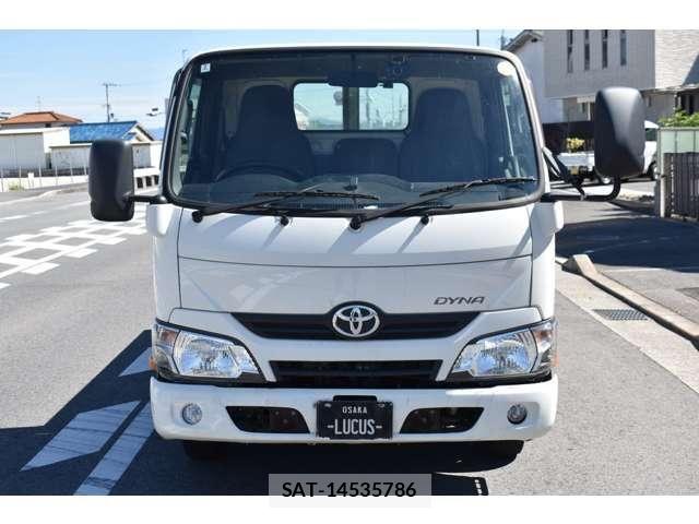Toyota DYNA TRUCK 2018-02 7326821-2