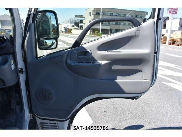Toyota DYNA TRUCK 2018-02 7326821-8