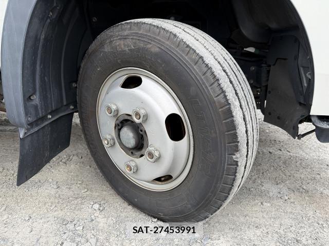 Toyota DYNA TRUCK 2018-06 7326818-12