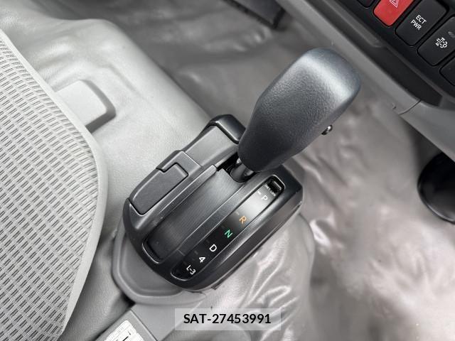 Toyota DYNA TRUCK 2018-06 7326818-17