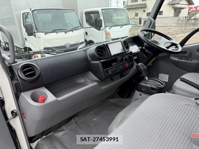 Toyota DYNA TRUCK 2018-06 7326818-19