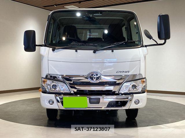 Toyota DYNA TRUCK 2026-05 7357601-3