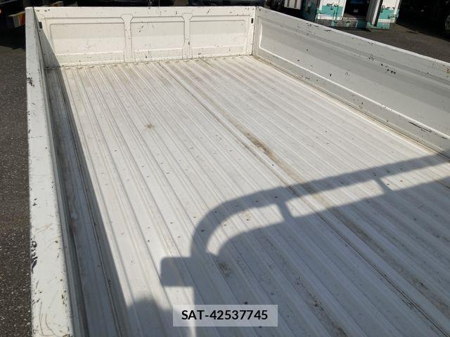 Toyota DYNA TRUCK 2020-06 7357598-9