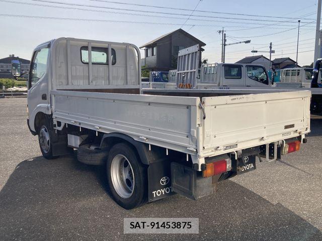 Toyota DYNA TRUCK 2006-03 7357606-3