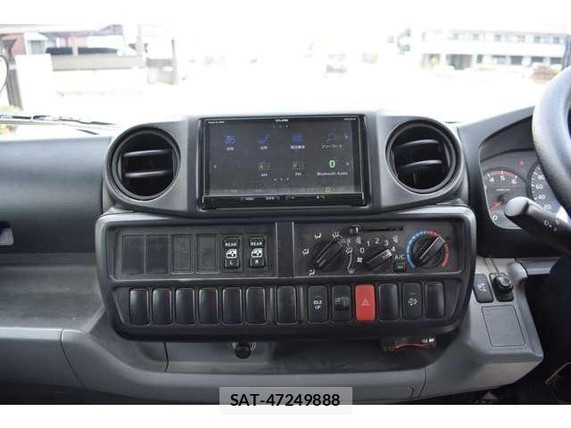 Toyota DYNA TRUCK 2020-04 7357600-27