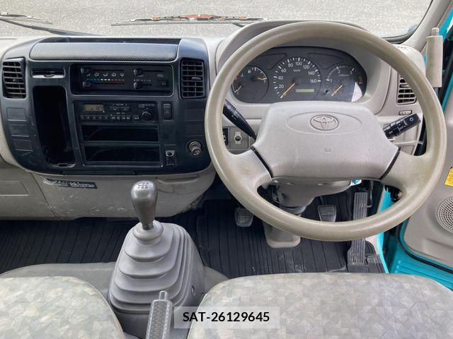 Toyota DYNA TRUCK 2004-03 7357609-5