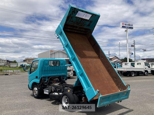 Toyota DYNA TRUCK 2004-03 7357609-7
