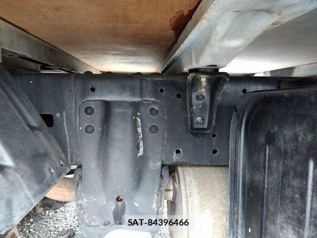 Toyota DYNA TRUCK 2004-02 7392003-22