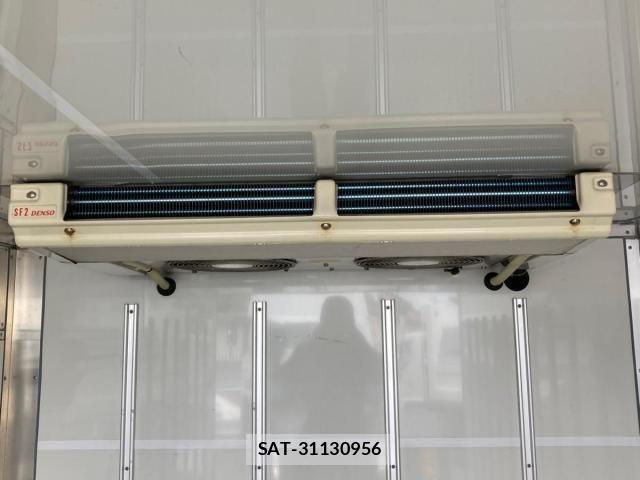 Toyota DYNA TRUCK 2017-09 7392000-9