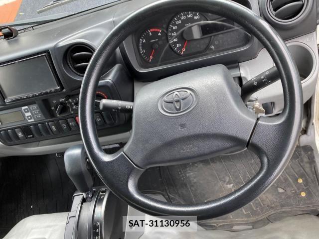 Toyota DYNA TRUCK 2017-09 7392000-17
