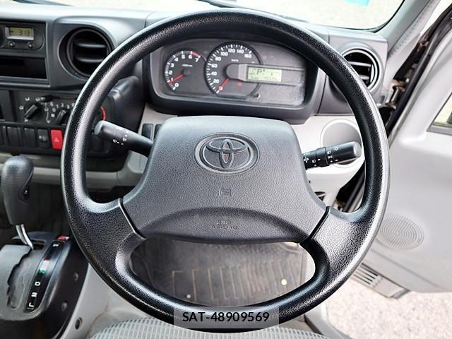 Toyota DYNA TRUCK 2019-02 7500372-3
