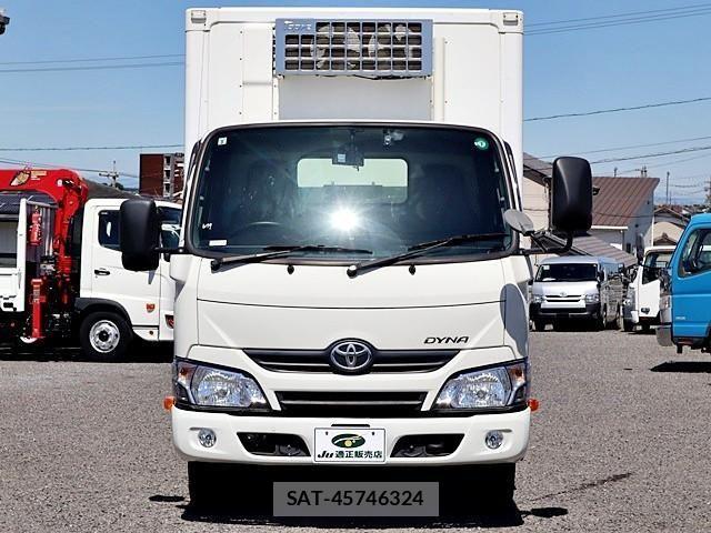 Toyota DYNA TRUCK 2021-03 7500366-2