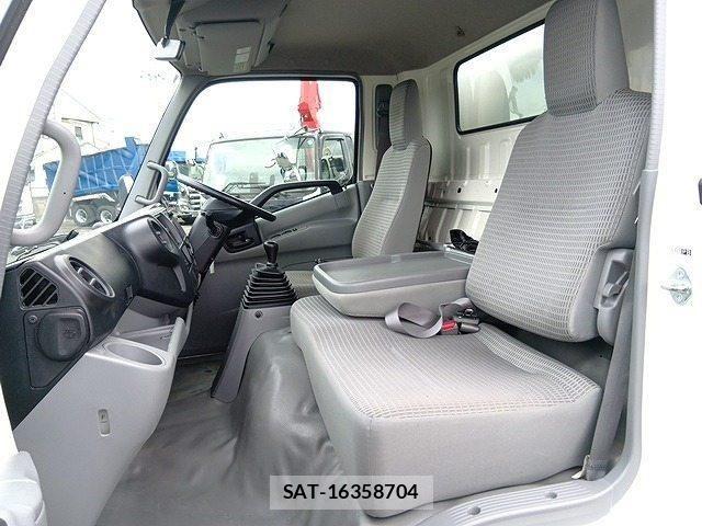 Toyota DYNA TRUCK 2017-03 7500373-15