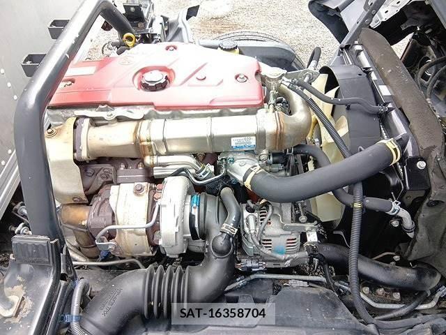 Toyota DYNA TRUCK 2017-03 7500373-17