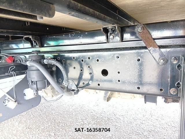 Toyota DYNA TRUCK 2017-03 7500373-19