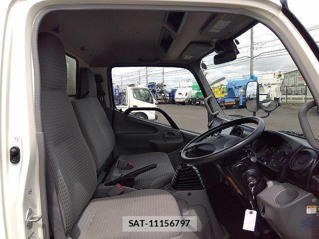 Toyota DYNA TRUCK 2019-03 7616296-10