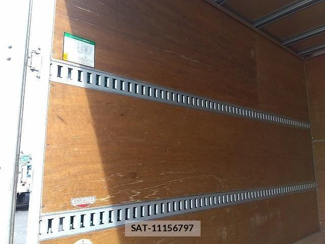 Toyota DYNA TRUCK 2019-03 7616296-8