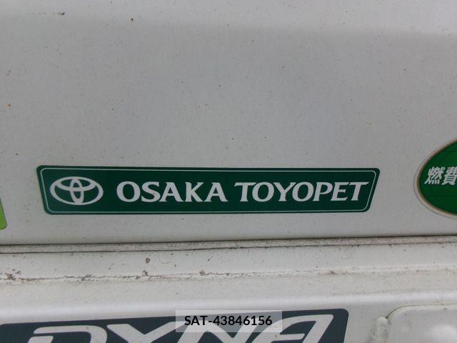 Toyota DYNA TRUCK 2020-04 7616295-13