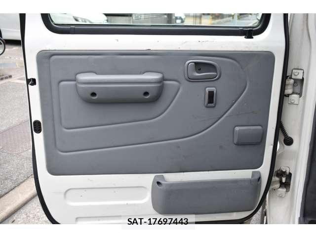 Toyota DYNA TRUCK 2018-04 7722902-12
