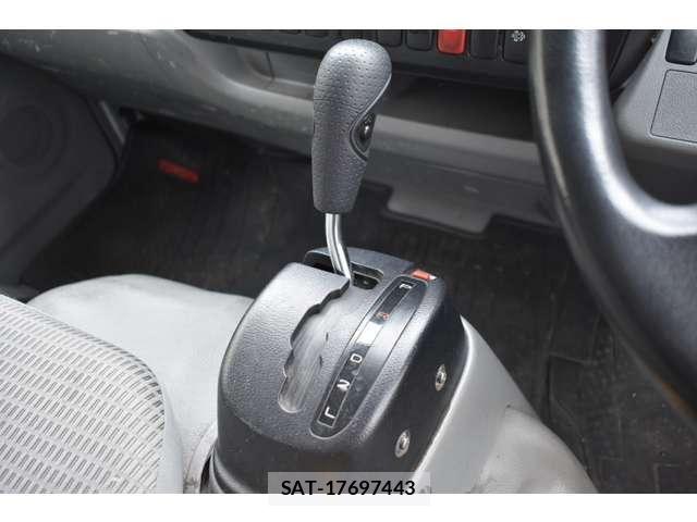 Toyota DYNA TRUCK 2018-04 7722902-1