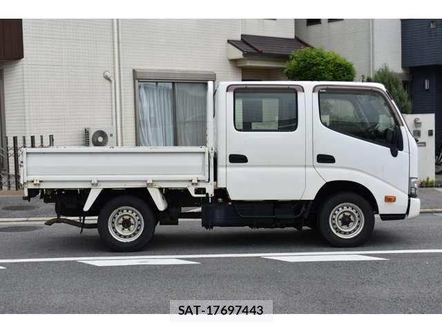 Toyota DYNA TRUCK 2018-04 7722902-28