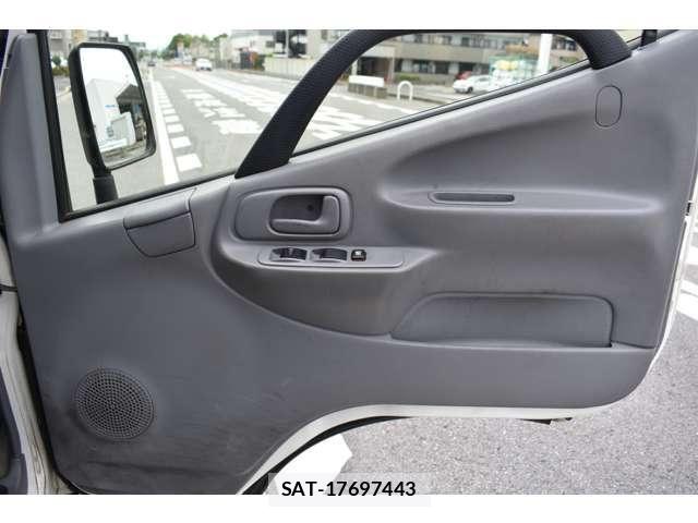 Toyota DYNA TRUCK 2018-04 7722902-7