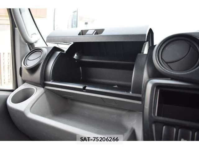 Toyota DYNA TRUCK 2022-05 7722883-14