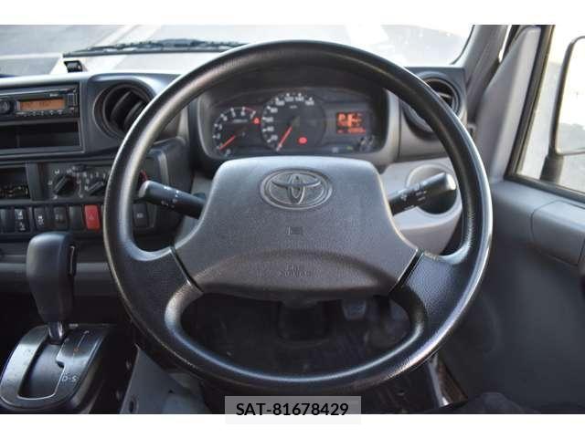 Toyota DYNA TRUCK 2022-05 7722900-1