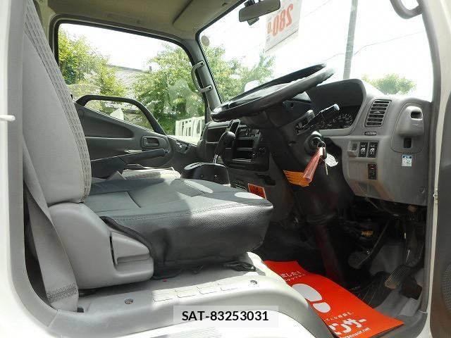 Toyota DYNA TRUCK 2016-06 7722895-13