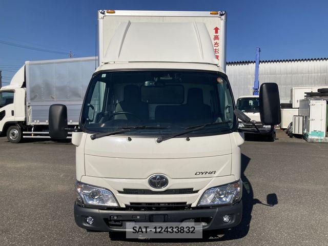 Toyota DYNA TRUCK 2024-06 7722881-1