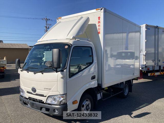 Toyota DYNA TRUCK 2024-06 7722881-2
