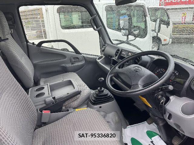 Toyota DYNA TRUCK 2021-04 7722891-1