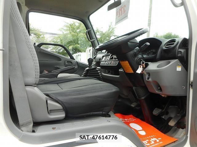 Toyota DYNA TRUCK 2016-04 7722885-13