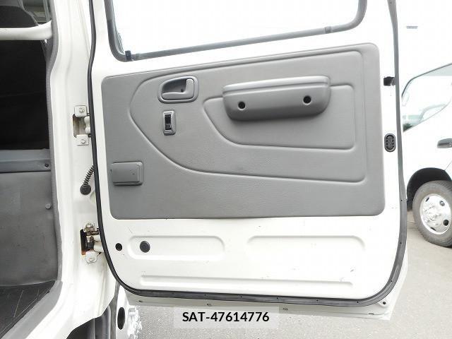 Toyota DYNA TRUCK 2016-04 7722885-16
