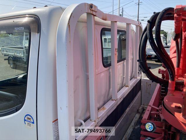 Toyota DYNA TRUCK 2017-04 7722887-11