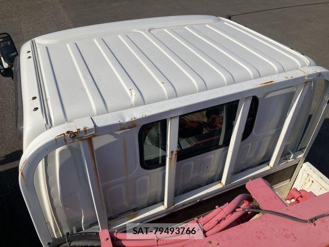 Toyota DYNA TRUCK 2017-04 7722887-15