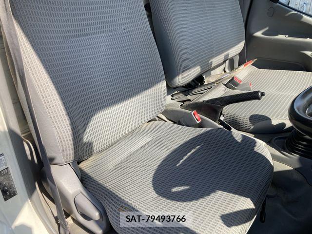 Toyota DYNA TRUCK 2017-04 7722887-8