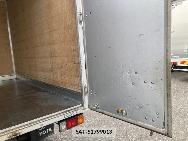 Toyota DYNA TRUCK 2017-06 7784493-13