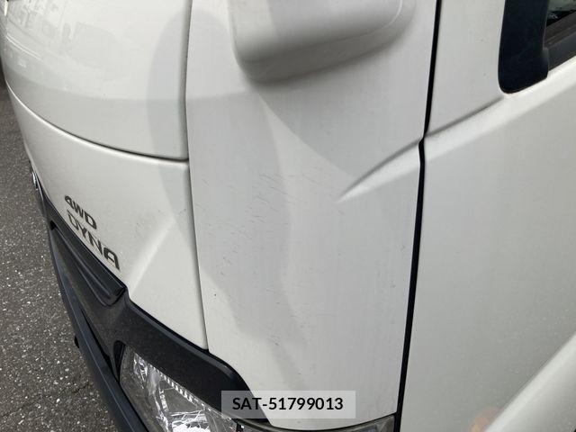 Toyota DYNA TRUCK 2017-06 7784493-15