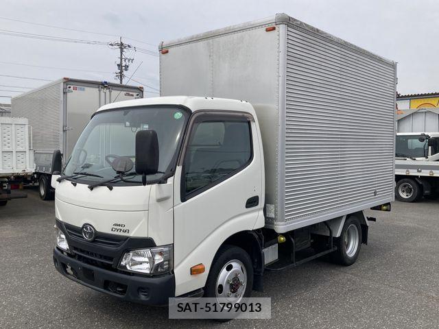 Toyota DYNA TRUCK 2017-06 7784493-1